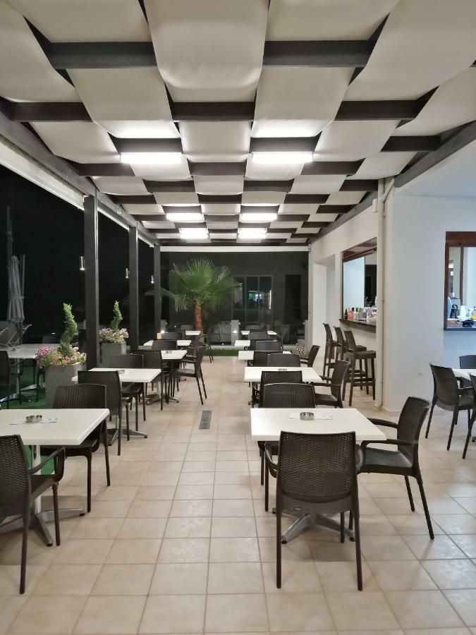 Carisa Maleme Exterior foto