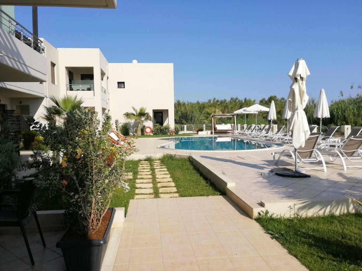 Carisa Maleme Exterior foto
