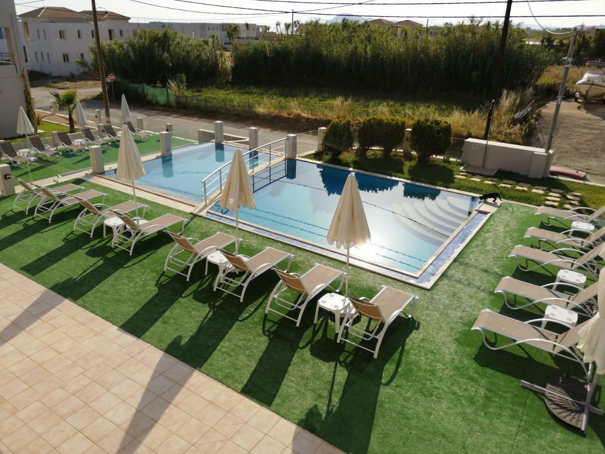 Carisa Maleme Exterior foto